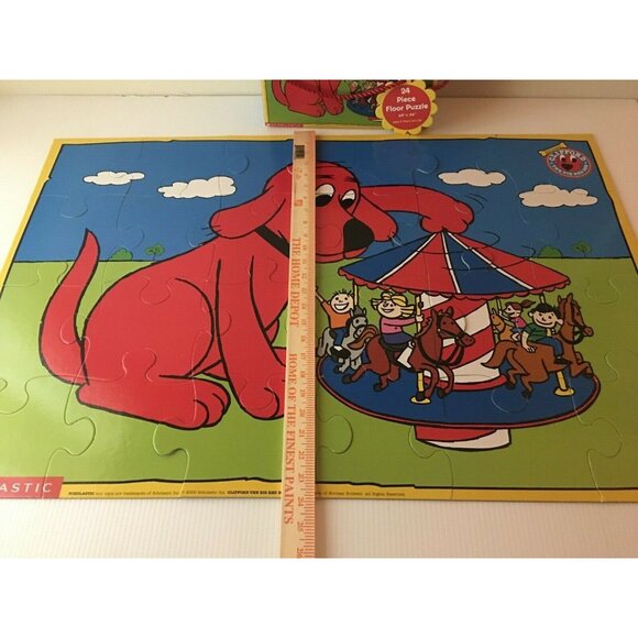 Scholastic Clifford The Big Red Dog 24 Piece Floor Puzzle 24" x 36" 3 Years+ - Picture 3 of 8